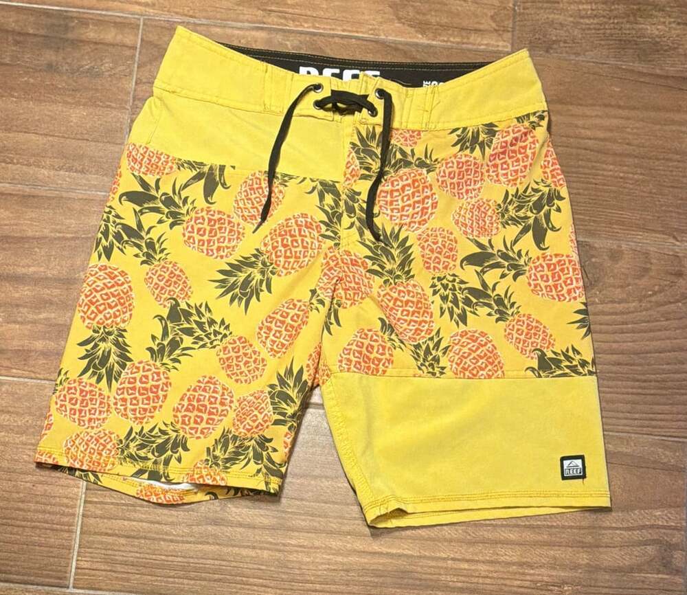 Reef Board Shorts Size 30 Yellow Pineapple Print Swim Trunks